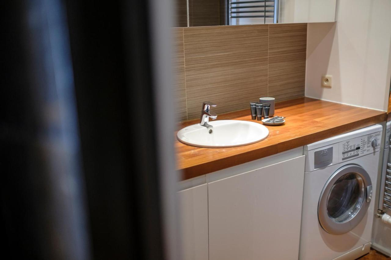 The Parliament Flats Apartment Brussel Bagian luar foto