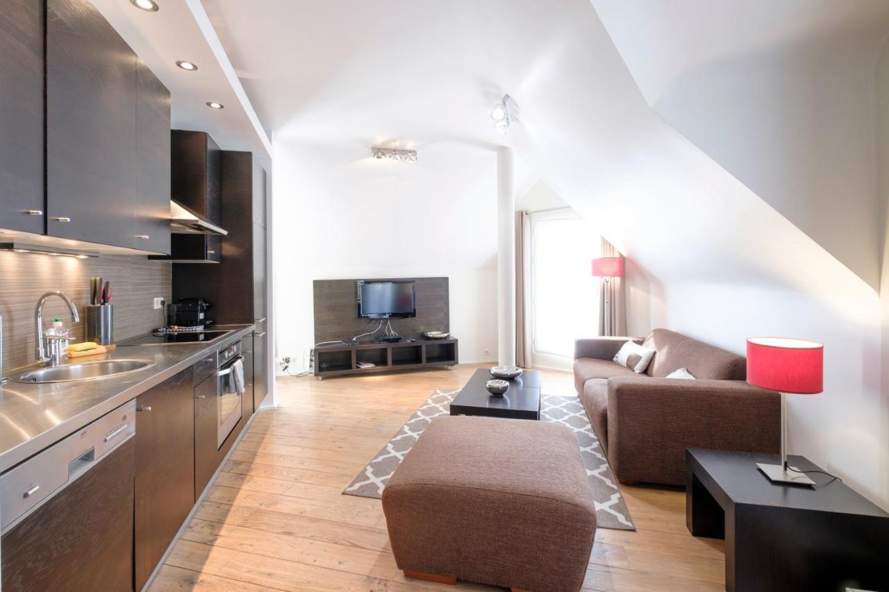 The Parliament Flats Apartment Brussel Bagian luar foto