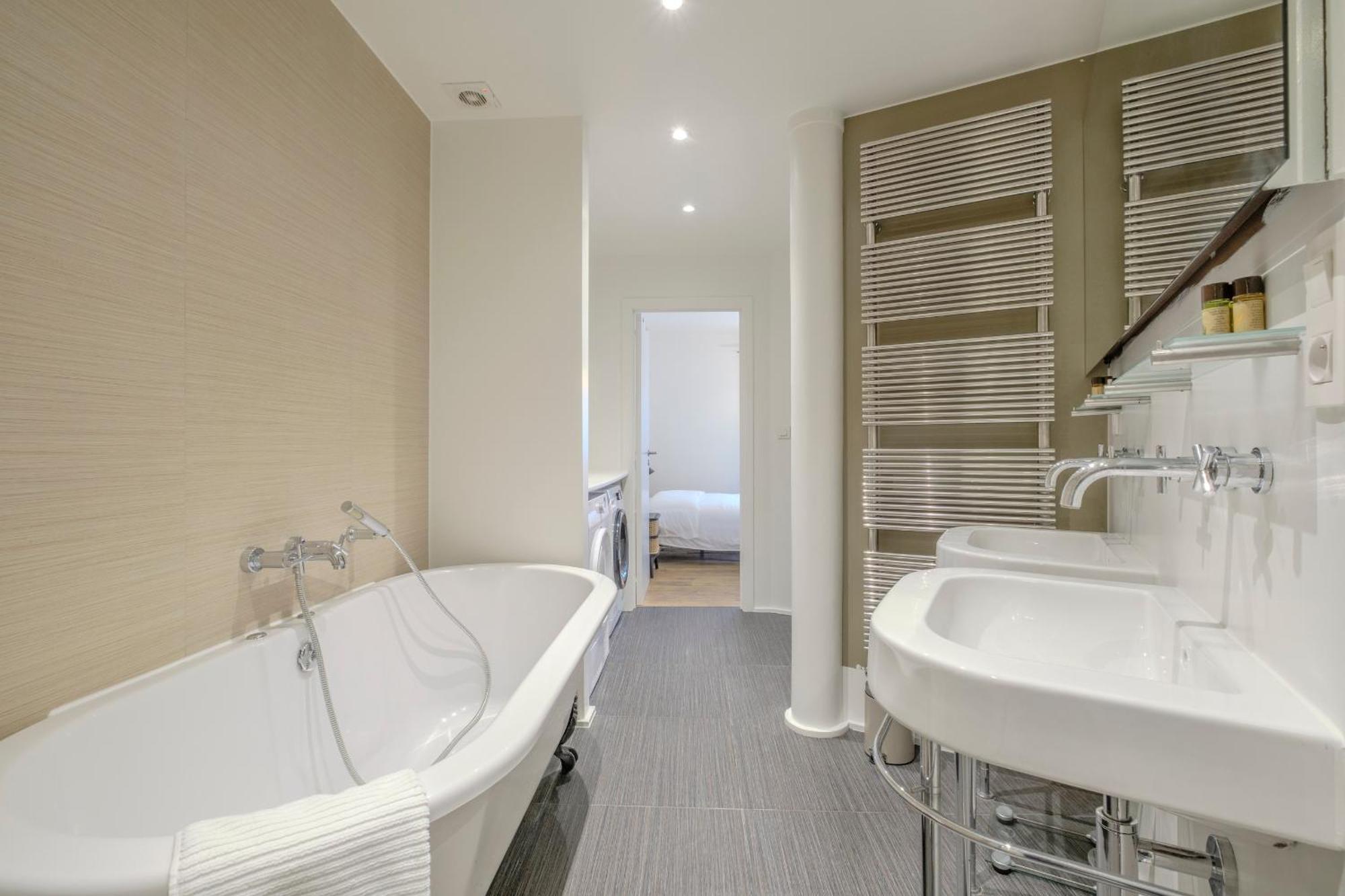 The Parliament Flats Apartment Brussel Bagian luar foto
